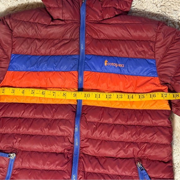 Cotopaxi Fuego Boys' Down Hooded Jacket- Burgundy Stripe Winter Coat Large 14/16 - Picture 5 of 6